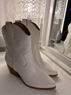 Soda White Western-Inspired Ankle Boots